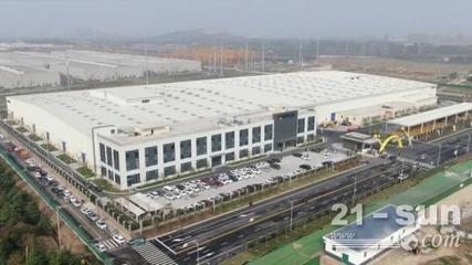 全球最大的路面工程机械生产基地之一!徐州这个重大项目投产
